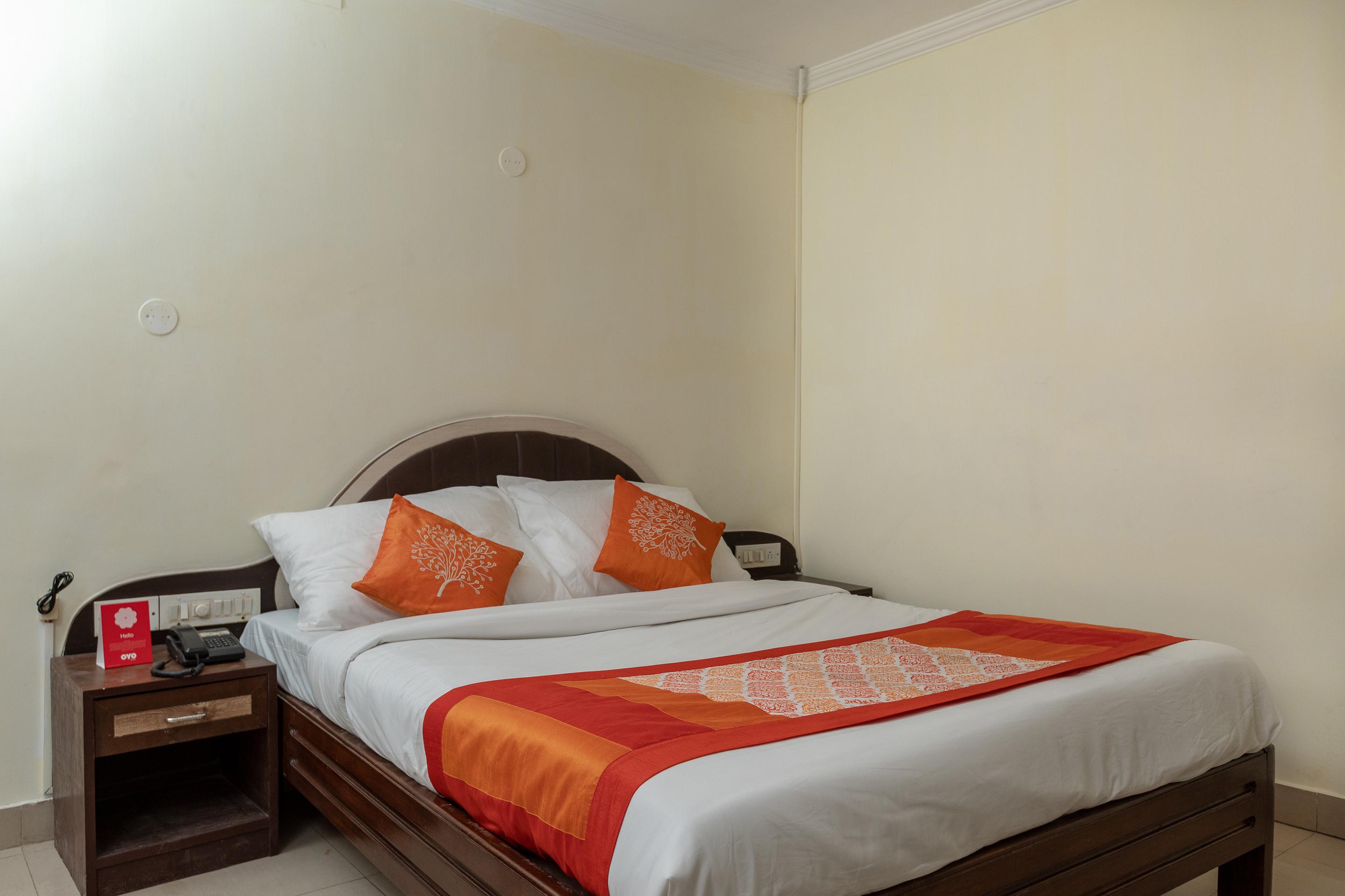 Hotel Fabexpress Marigold I Nuova Delhi Esterno foto