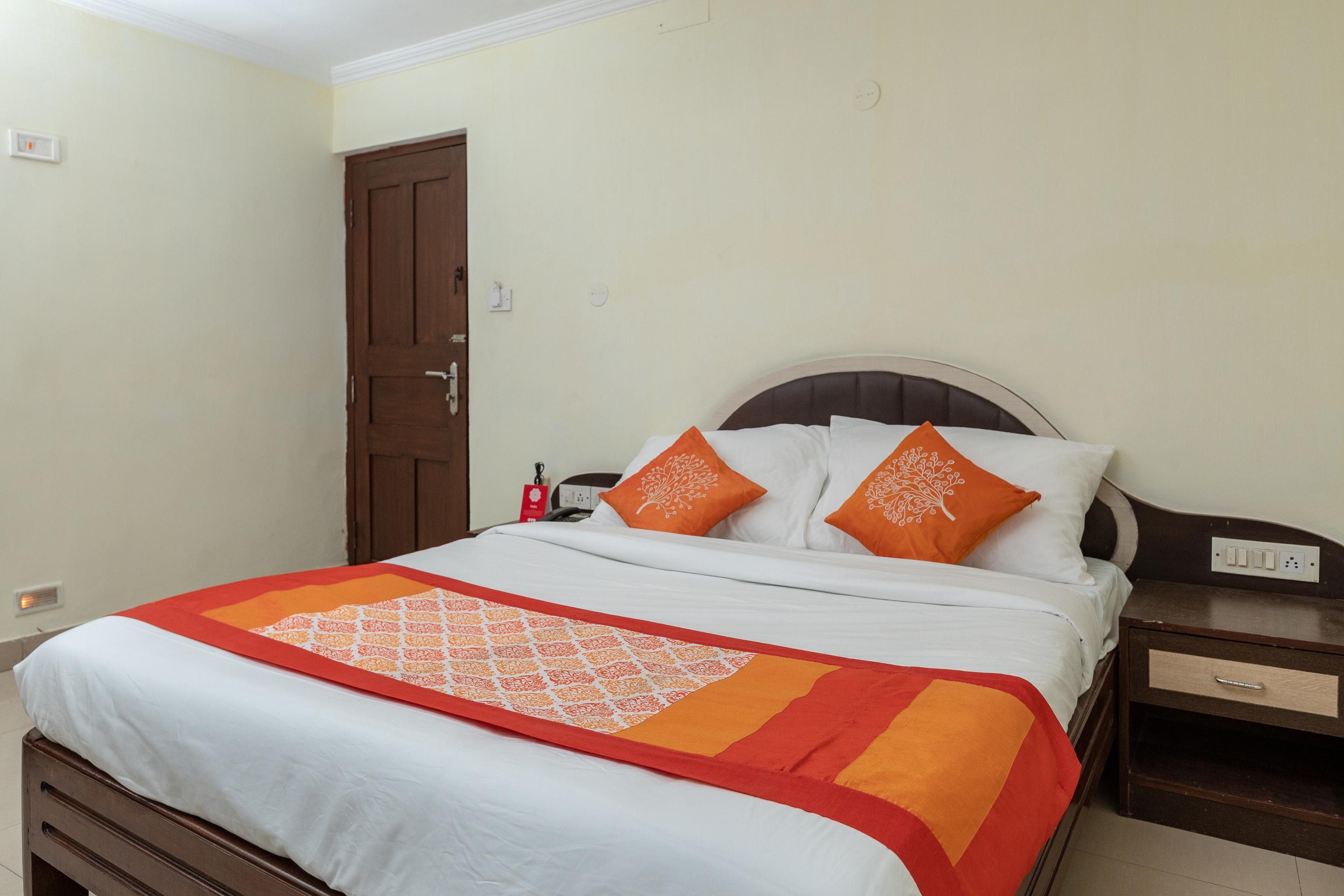 Hotel Fabexpress Marigold I Nuova Delhi Esterno foto