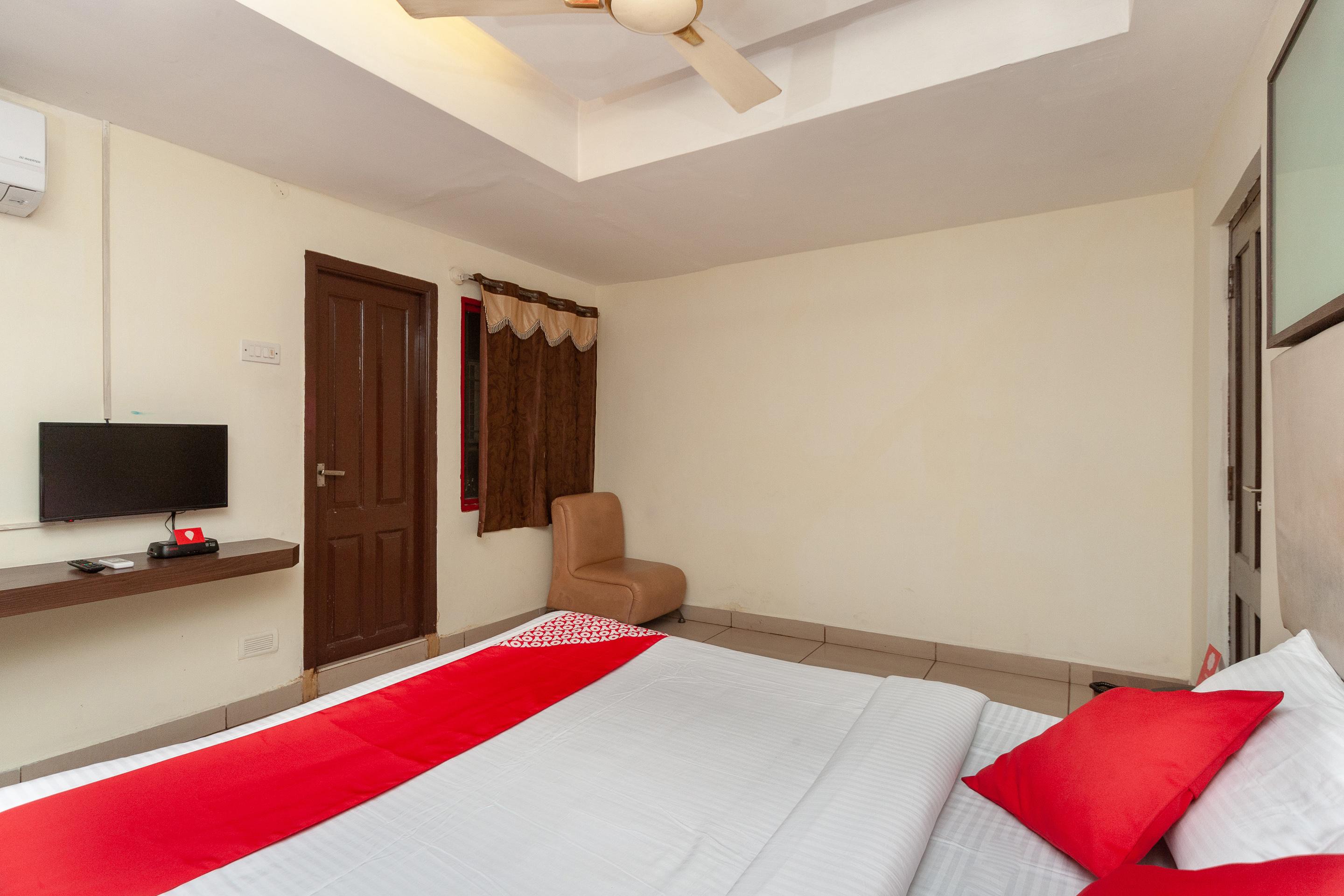 Hotel Fabexpress Marigold I Nuova Delhi Esterno foto