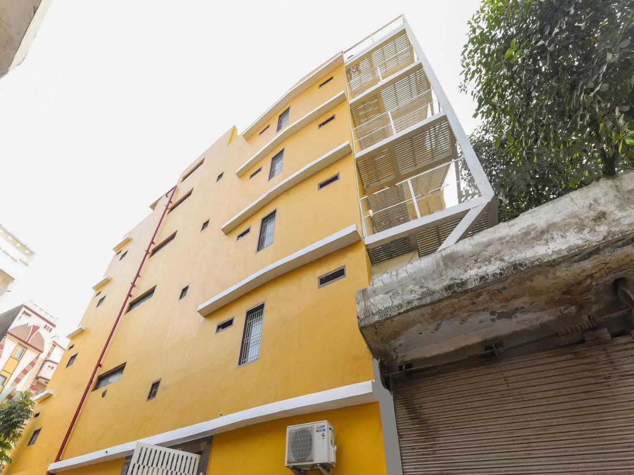 Hotel Fabexpress Marigold I Nuova Delhi Esterno foto